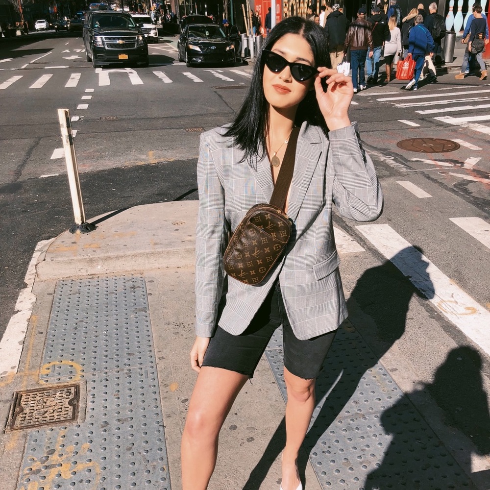 Louis Vuitton shoulder wrap bag